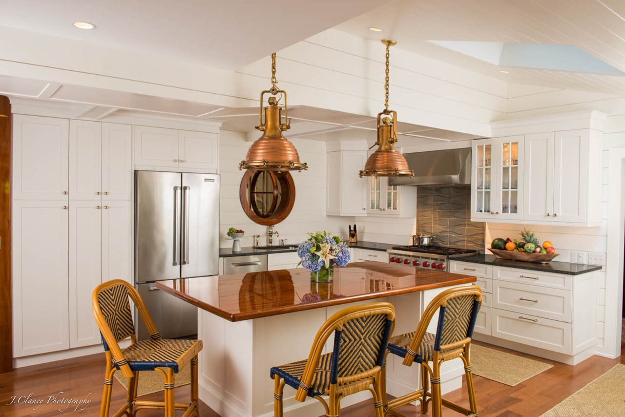 Birdsong Residence: A Traditional, Nautical Kitchen Design