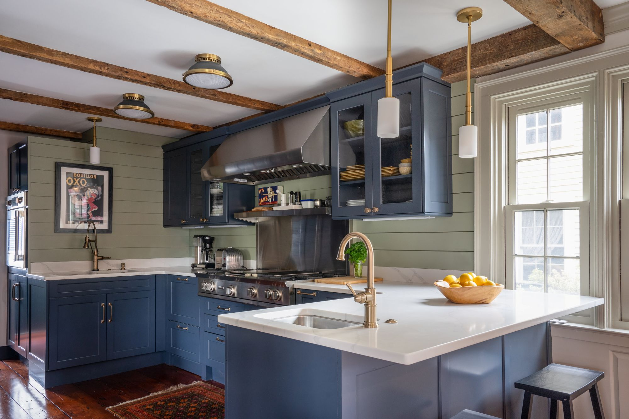 Historic Point: An Upgraded Colonial Kitchen