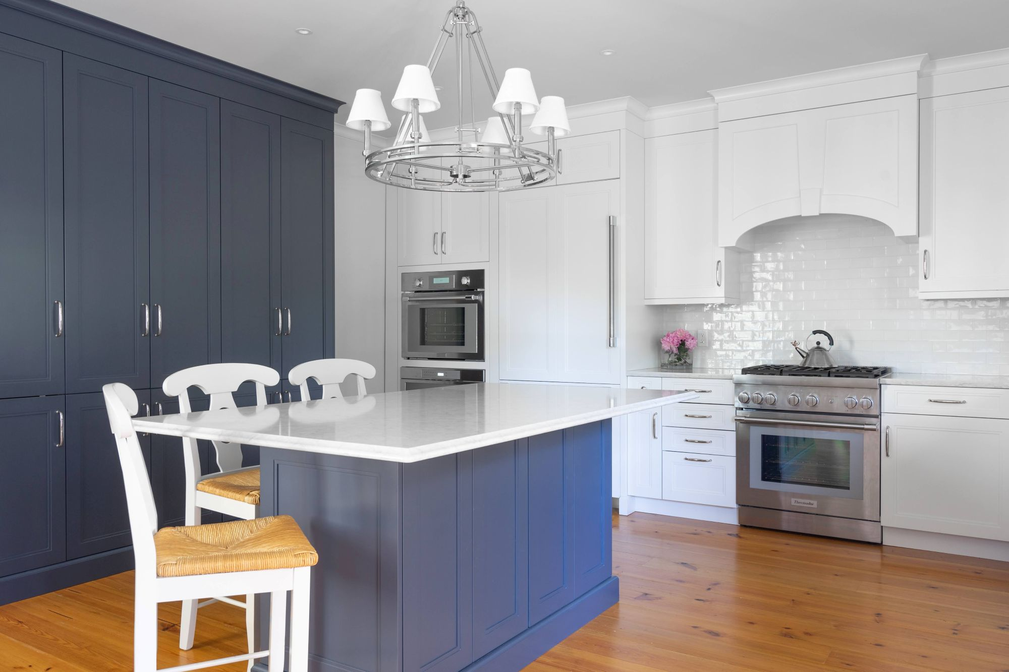 Classic Newport: A Navy & White Kitchen with Built-In Storage